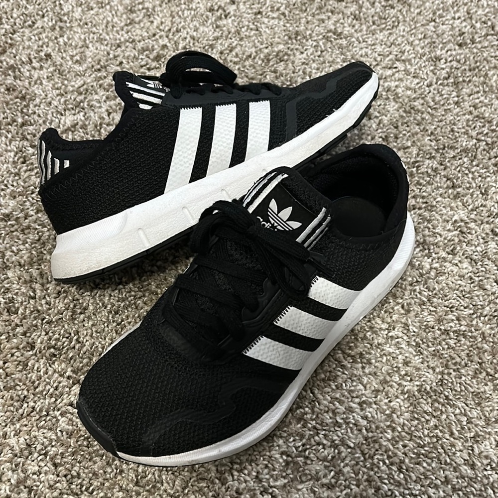Adidas Swift run Sneakers